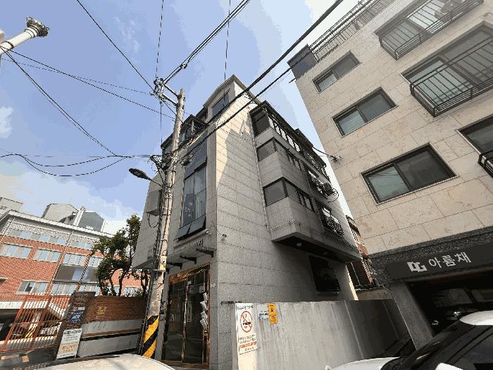 2025타경102983 경매 물건 대표 사진