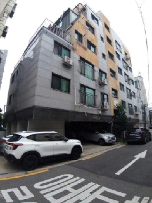 2025타경12215 경매 물건 대표 사진