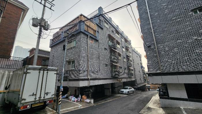 2025타경10027 경매 물건 대표 사진