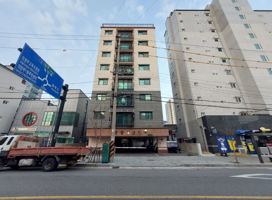 2025타경71928 경매 물건 대표 사진