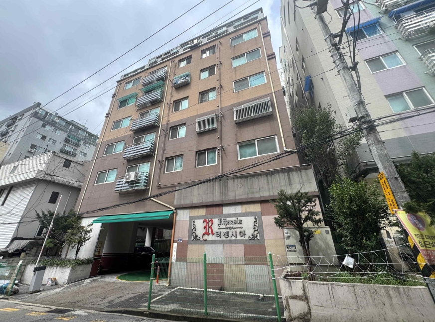 2025타경511749 경매 물건 대표 사진