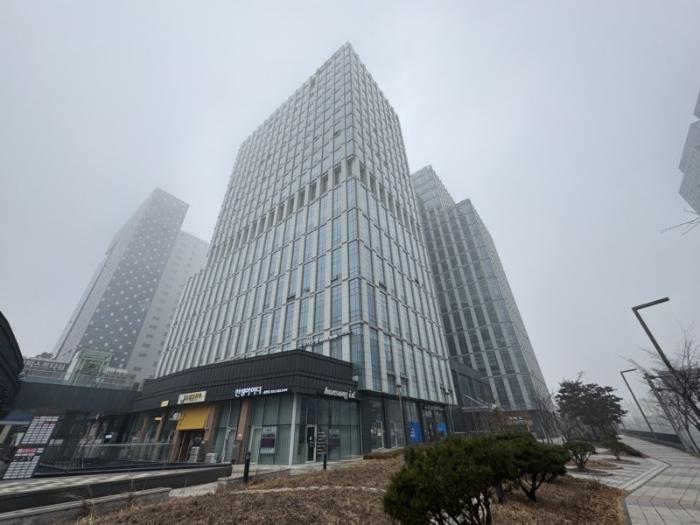 2025타경302 수원지방법원 아파트형공장 법원경매 사진
