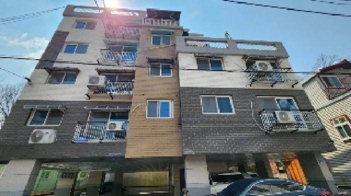 2025타경100877 경매 물건 대표 사진