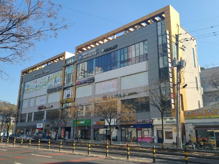 2025타경679 경매 물건 대표 사진