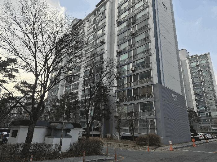 2026타경76 경매 물건 대표 사진