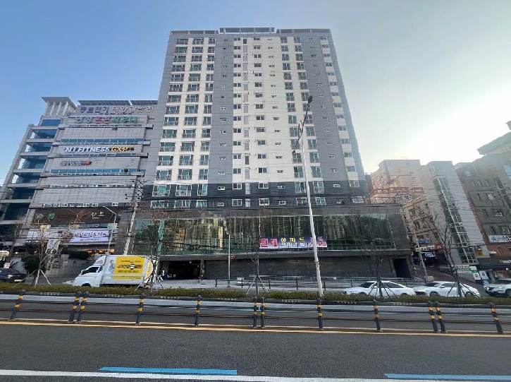 2025타경100341 경매 물건 대표 사진