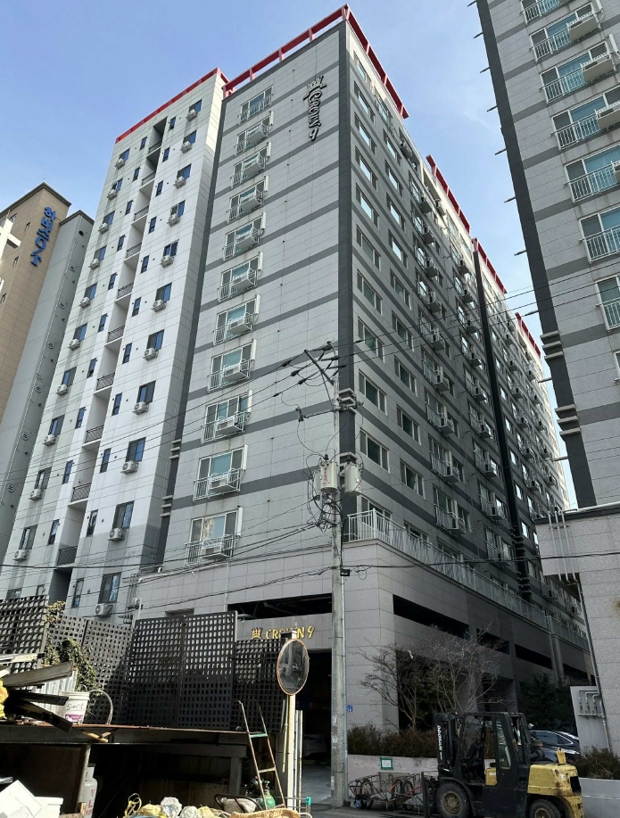 2025타경100563 경매 물건 대표 사진