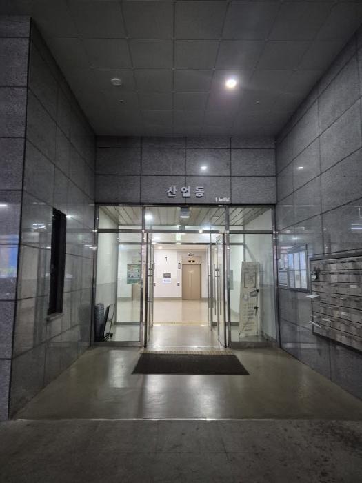2025타경32565 광주지방법원 근린시설 법원경매 사진