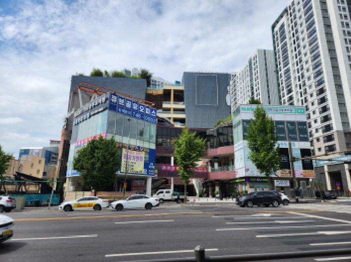 2025타경584 경매 물건 대표 사진