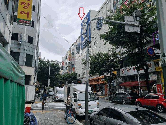 2025타경703 경매 물건 대표 사진